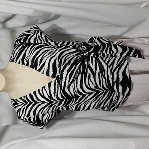 I.N.C  NWT. Black & White Zebra Print Wrap Top; Tie Front; Cap Sleeves. Size L
